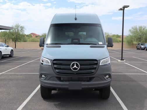 2026 Mercedes-Benz Sprinter 2500 High Roof