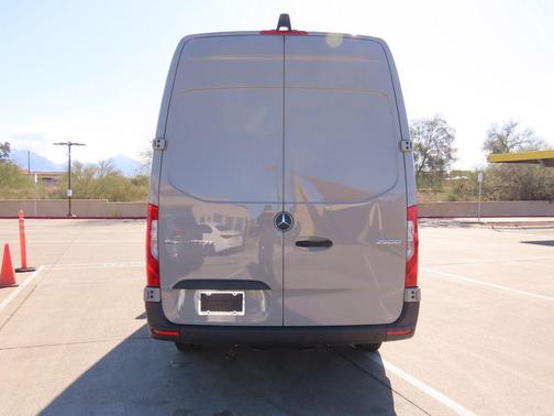 2025 Mercedes-Benz Sprinter 2500 High Roof
