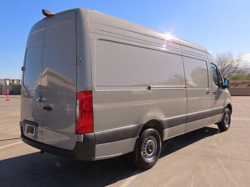 2025 Mercedes-Benz Sprinter 2500 High Roof