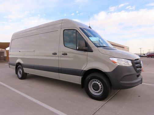 2025 Mercedes-Benz Sprinter 2500 High Roof