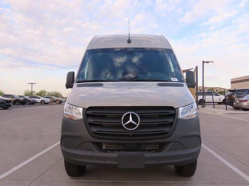 2025 Mercedes-Benz Sprinter 2500 High Roof