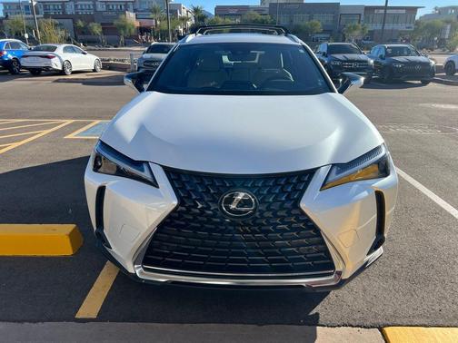 2024 Lexus UX 250h Base