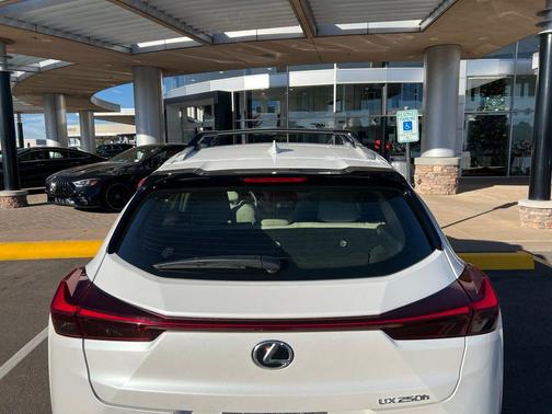 2024 Lexus UX 250h Base