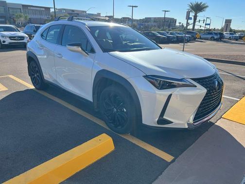2024 Lexus UX 250h Base
