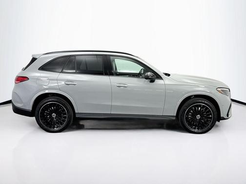 2026 Mercedes-Benz GLC 300 Base