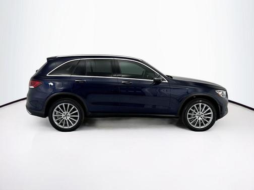 Blue 2022 Mercedes-Benz GLC 300 Base