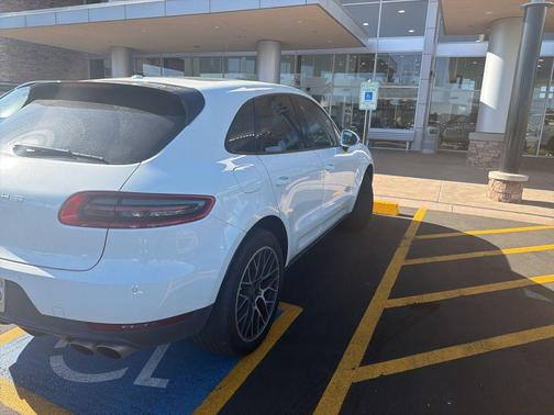 Black 2017 Porsche Macan Macan