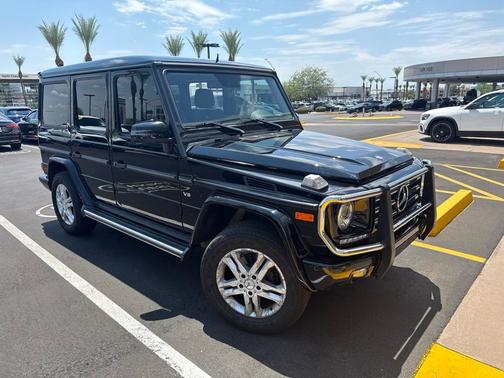 White 2015 Mercedes-Benz G-Class G 550