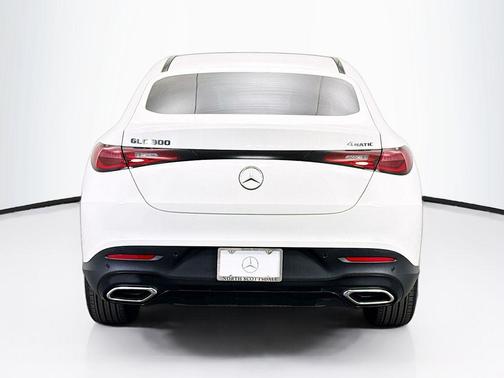 2025 Mercedes-Benz GLC 300 4MATIC Coupe