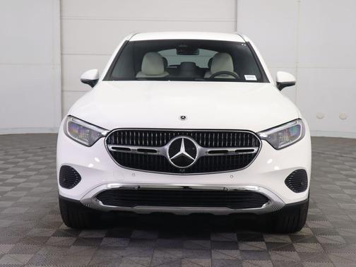 2026 Mercedes-Benz GLC 300 Base