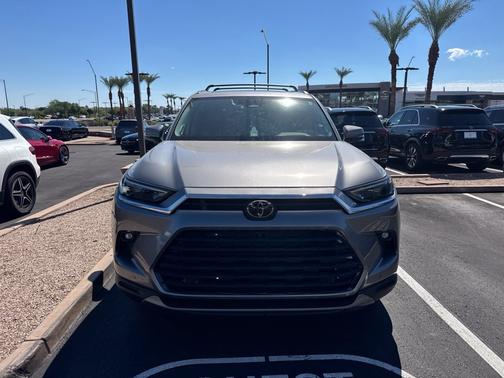 Heavy Metal 2025 Toyota Grand Highlander Platinum