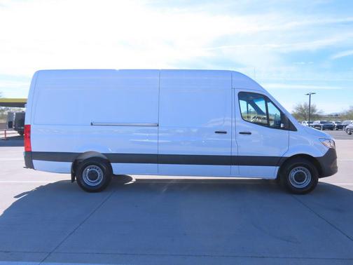 2026 Mercedes-Benz Sprinter 2500 High Roof
