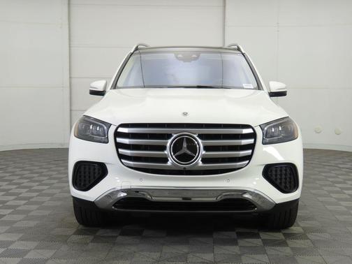 2026 Mercedes-Benz GLS 450 4MATIC