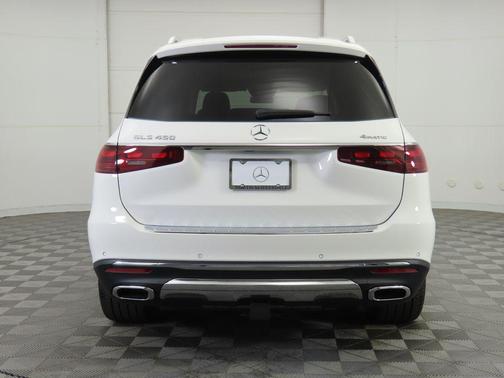 2026 Mercedes-Benz GLS 450 4MATIC