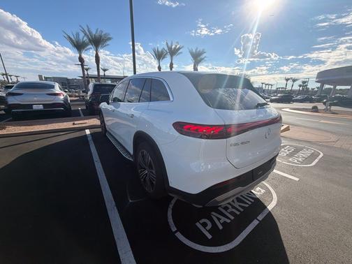 Polar White 2023 Mercedes-Benz EQS 450 450
