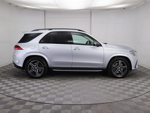 2026 Mercedes-Benz GLE 450 4MATIC