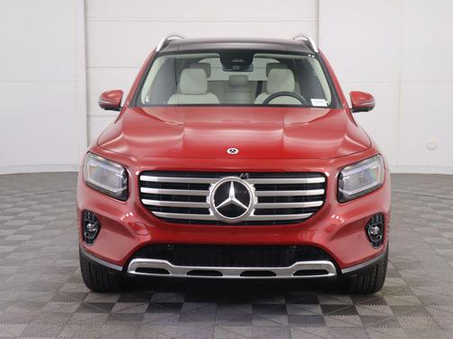 2026 Mercedes-Benz GLB 250 4MATIC