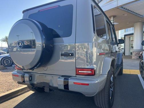 MANUFAKTUR Arabian Grey 2024 Mercedes-Benz G-Class 4MATIC