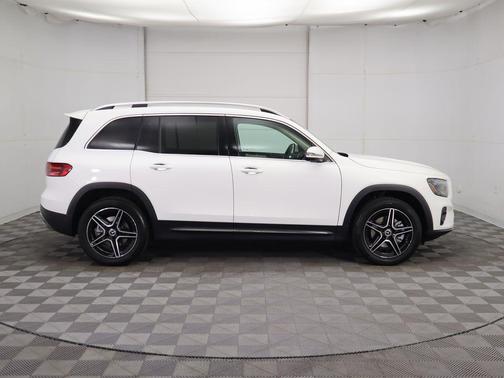 2026 Mercedes-Benz GLB 250 Base