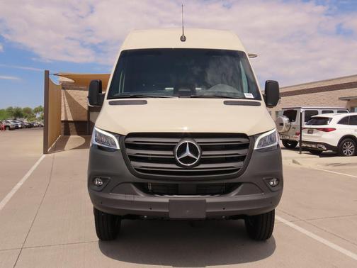 2025 Mercedes-Benz Sprinter 3500XD High Roof