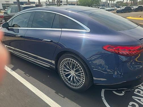 2023 Mercedes-Benz AMG EQS 4MATIC+