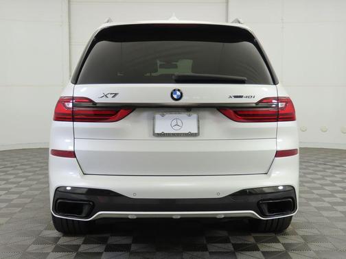 2021 BMW X7 xDrive40i