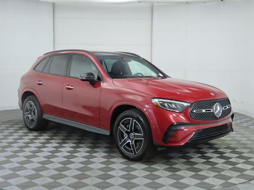 2026 Mercedes-Benz GLC 300 4MATIC
