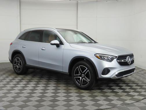2026 Mercedes-Benz GLC 300 Base