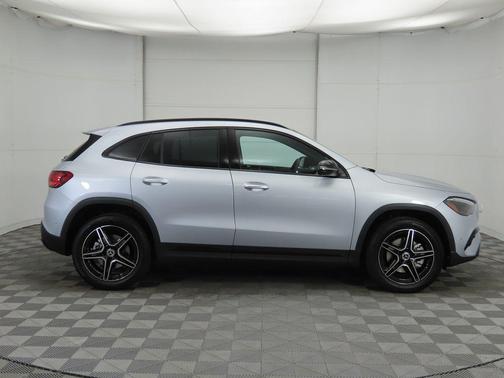 2026 Mercedes-Benz GLA 250 4MATIC