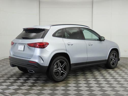 2026 Mercedes-Benz GLA 250 4MATIC