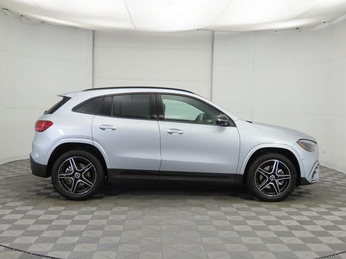 2026 Mercedes-Benz GLA 250 4MATIC