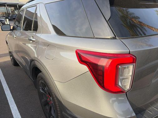 Carbonized Gray Metallic 2023 Ford Explorer ST