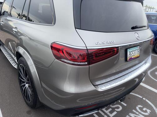 2022 Mercedes-Benz GLS 450 4MATIC