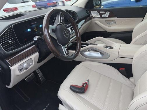 2022 Mercedes-Benz GLS 450 4MATIC