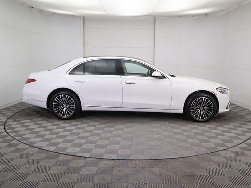 2026 Mercedes-Benz S-Class 4MATIC