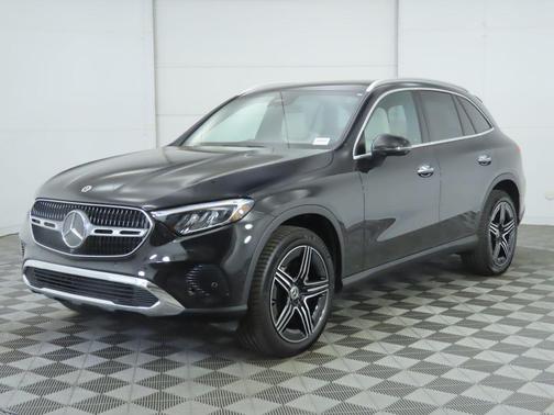 2026 Mercedes-Benz GLC 300 Base