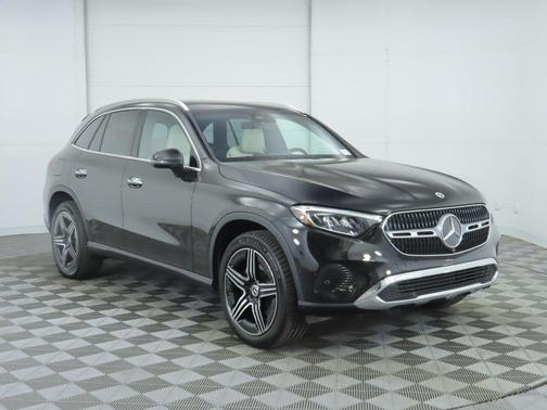 2026 Mercedes-Benz GLC 300 Base