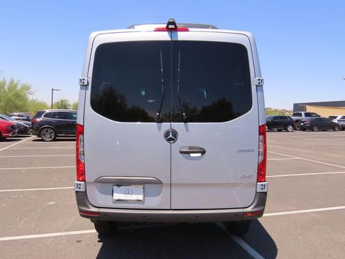 2025 Mercedes-Benz Sprinter 2500 Standard Roof