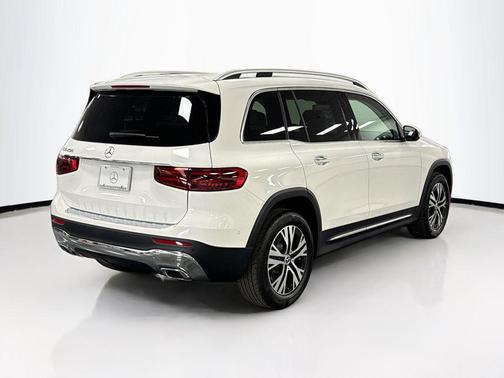 2026 Mercedes-Benz GLB 250 Base