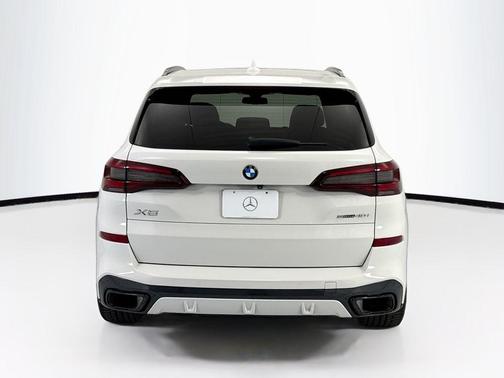 Alpine White 2023 BMW X5 sDrive40i