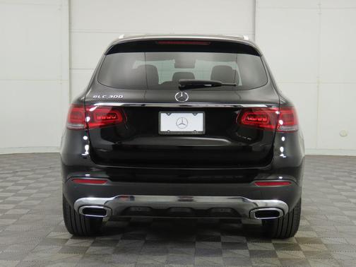 2022 Mercedes-Benz GLC 300 Base