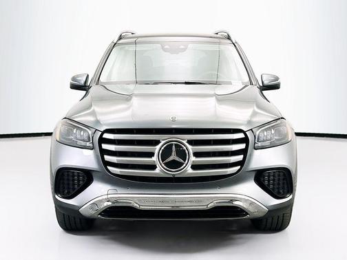 Selenite Grey Metallic 2025 Mercedes-Benz GLS 450 4MATIC