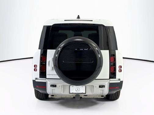 Fuji White 2024 Land Rover Defender 130 P400 S