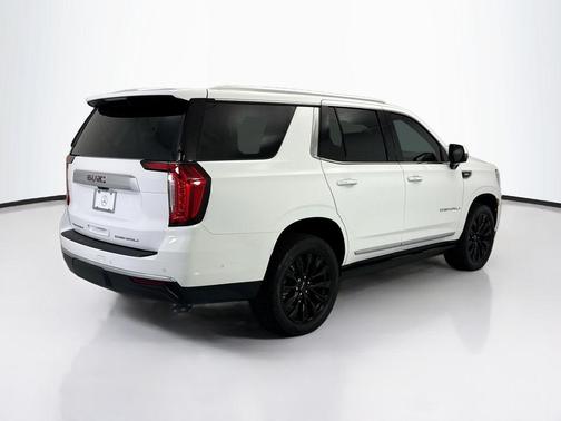 Summit White 2023 GMC Yukon Denali