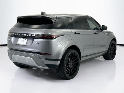 Gray Metallic 2020 Land Rover Range Rover Evoque SE