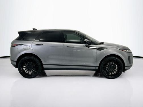 Gray Metallic 2020 Land Rover Range Rover Evoque SE