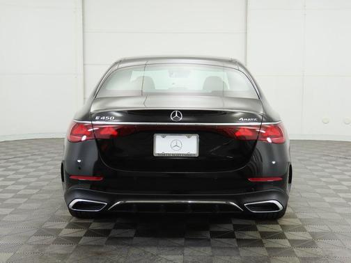 2025 Mercedes-Benz E-Class 4MATIC