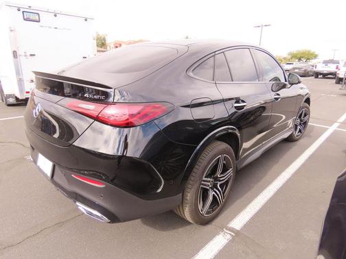 2025 Mercedes-Benz GLC 300 4MATIC Coupe