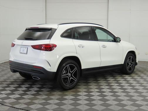 2025 Mercedes-Benz GLA 250 4MATIC