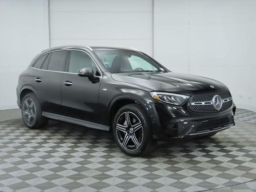 2025 Mercedes-Benz GLC 350e Base